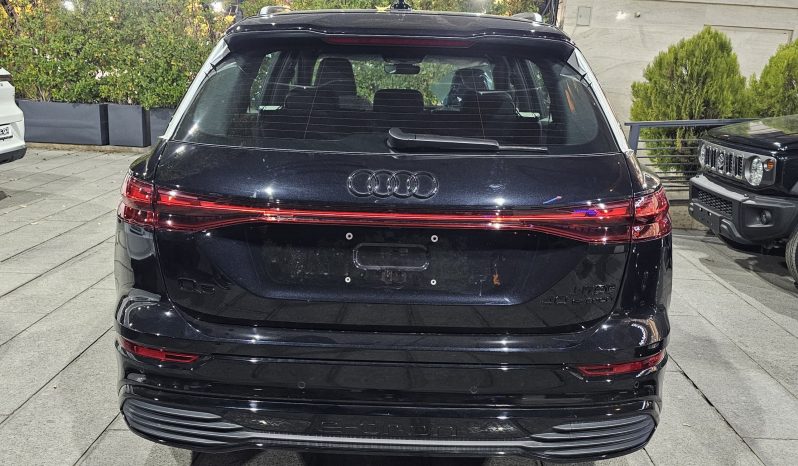 آئودی Q5  تیپ 4 full