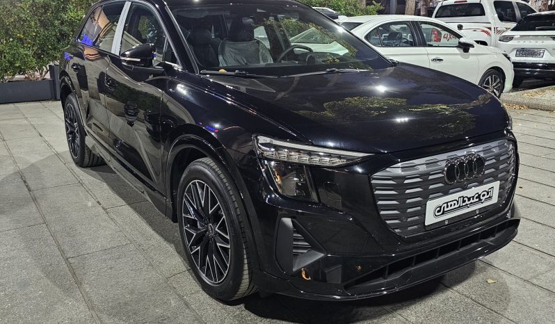 آئودی Q5  تیپ 4 full