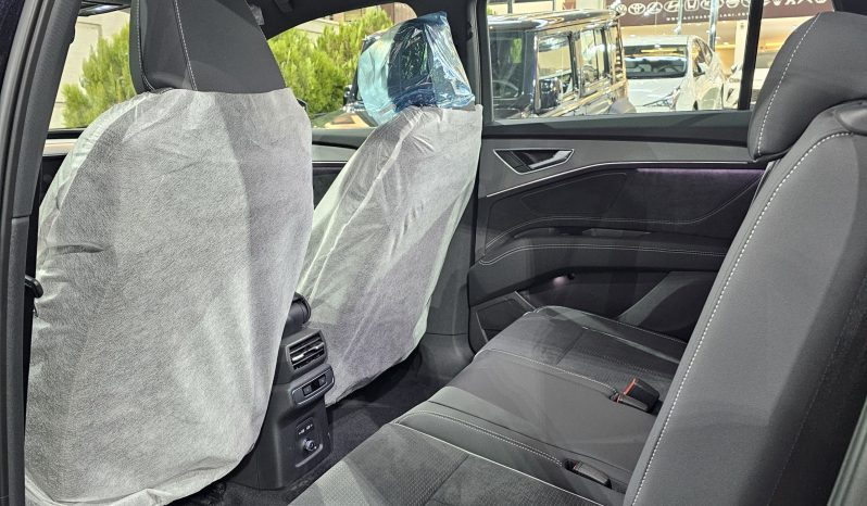 آئودی Q5  تیپ 4 full