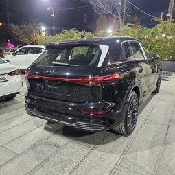 آئودی Q5  تیپ 4 full